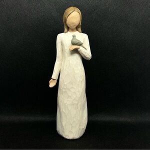 New in box Willow Tree Peace figurine